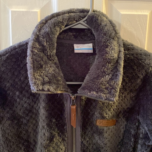 Columbia Sweater - Picture 5 of 6